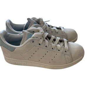 ADIDAS | Stan Smith White Sneakers with Light Blue Details size 5.5